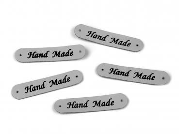 Applikation aus Kunstleder Hellgrau Matt Schrift Hand Made ca. 10x48 mm